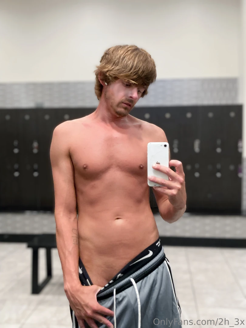 Do you think you could make me cum with your words let s find out 