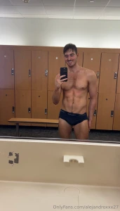 How s everyone s summer going saying hi to y all been traveling a lot