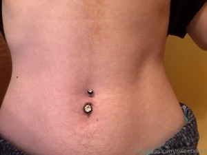 Some new belly rings also got the same ones in pink part 1