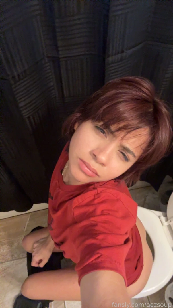 You can see my cheeks from this angle lol 