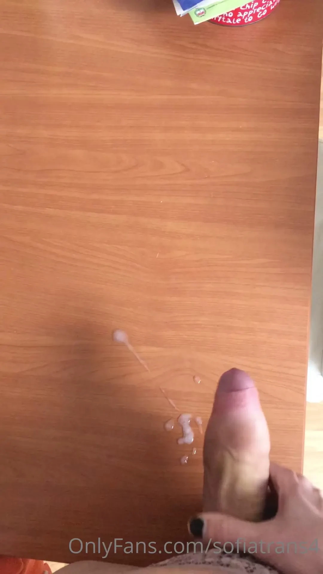 Cumshot guardate che schizzata che ho fatto oggi filmata solo per voi 