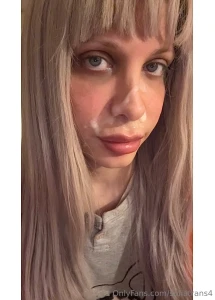 Venuto il corriere ero struccata e in pigiama ma non si dimenticato di