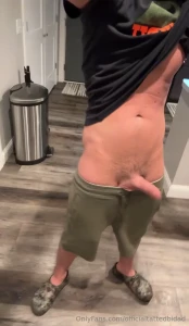 Happy friday yall hope your weekends great