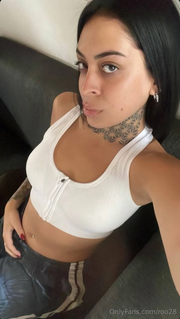 Free suscription here you can find the most exclusive content photos 