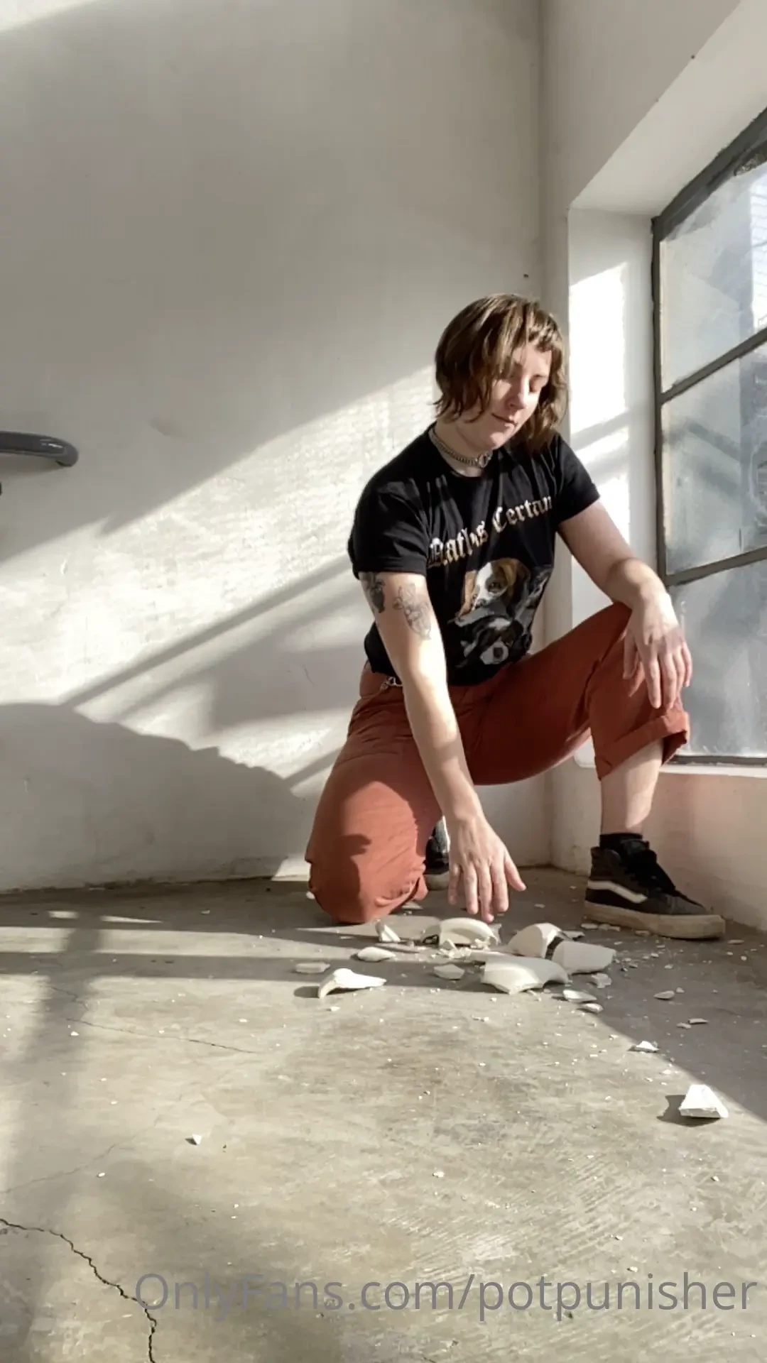 Stairwell smash and a sneaky flash 