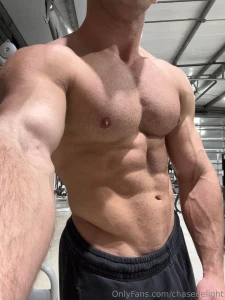 Im backkkk made some new content for yall hope yall are having a good part 1