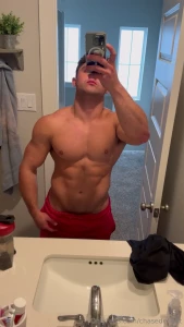 Little physique update for yall feeling more confident in my physique part 1