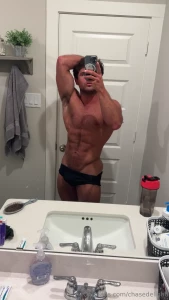 Had a solid workout today time to shower