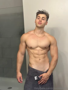 Y all need aaronaesthetics on your feed asap part 2