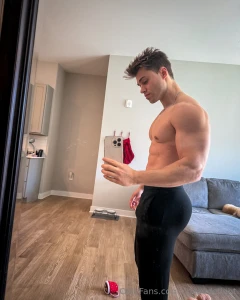 Y all need aaronaesthetics on your feed asap part 1