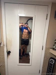 Physique is finally looking so much better what do yall think