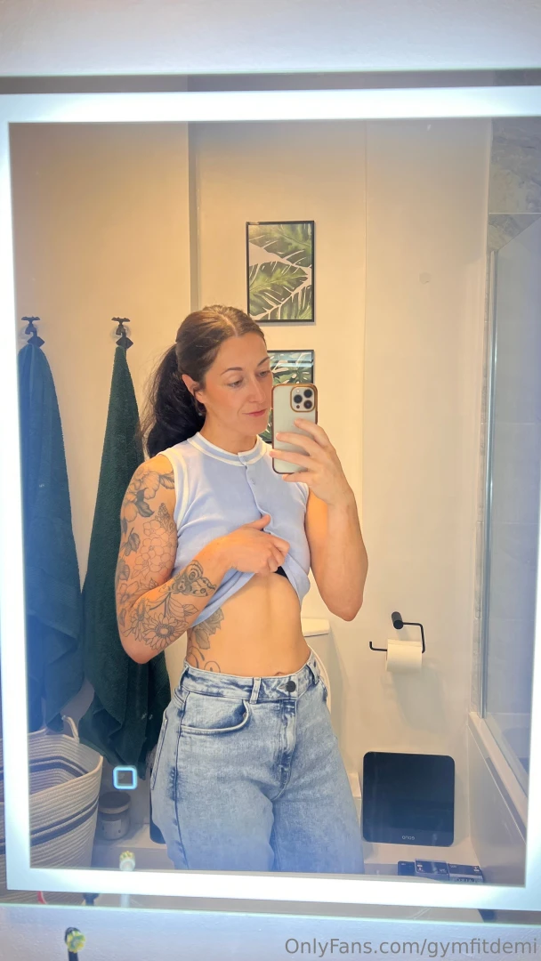 I wear clothes occasionally part 1 