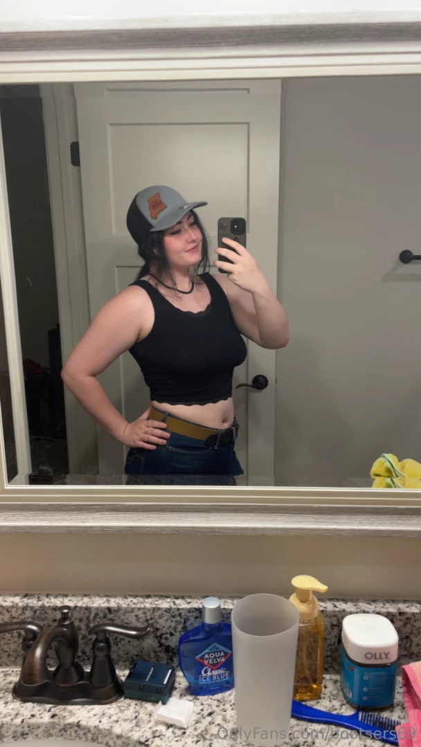 Hey sweets how are ya 