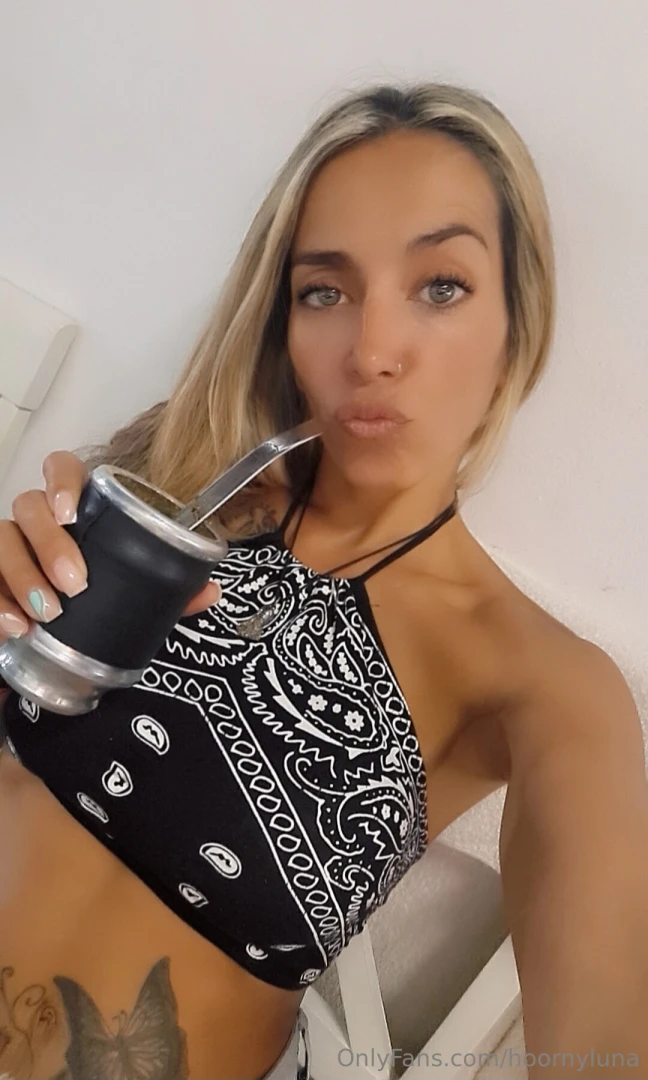 Buenas tardes un mate y a seguir good afternoon a mate and continue 