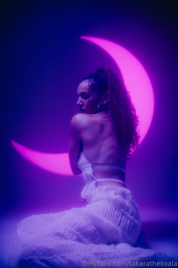 Tomorrow is the 6 month anniversary of moondust guess how many streams part 4 