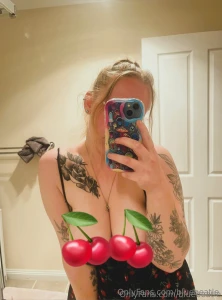 Just wanted to say hello to all my new fans see the next pic to remove