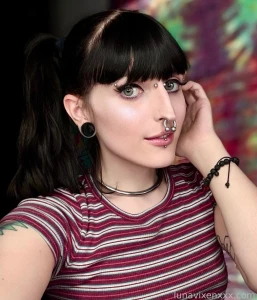 Feeling extra cute today transgirl motd eternitycollar piercings