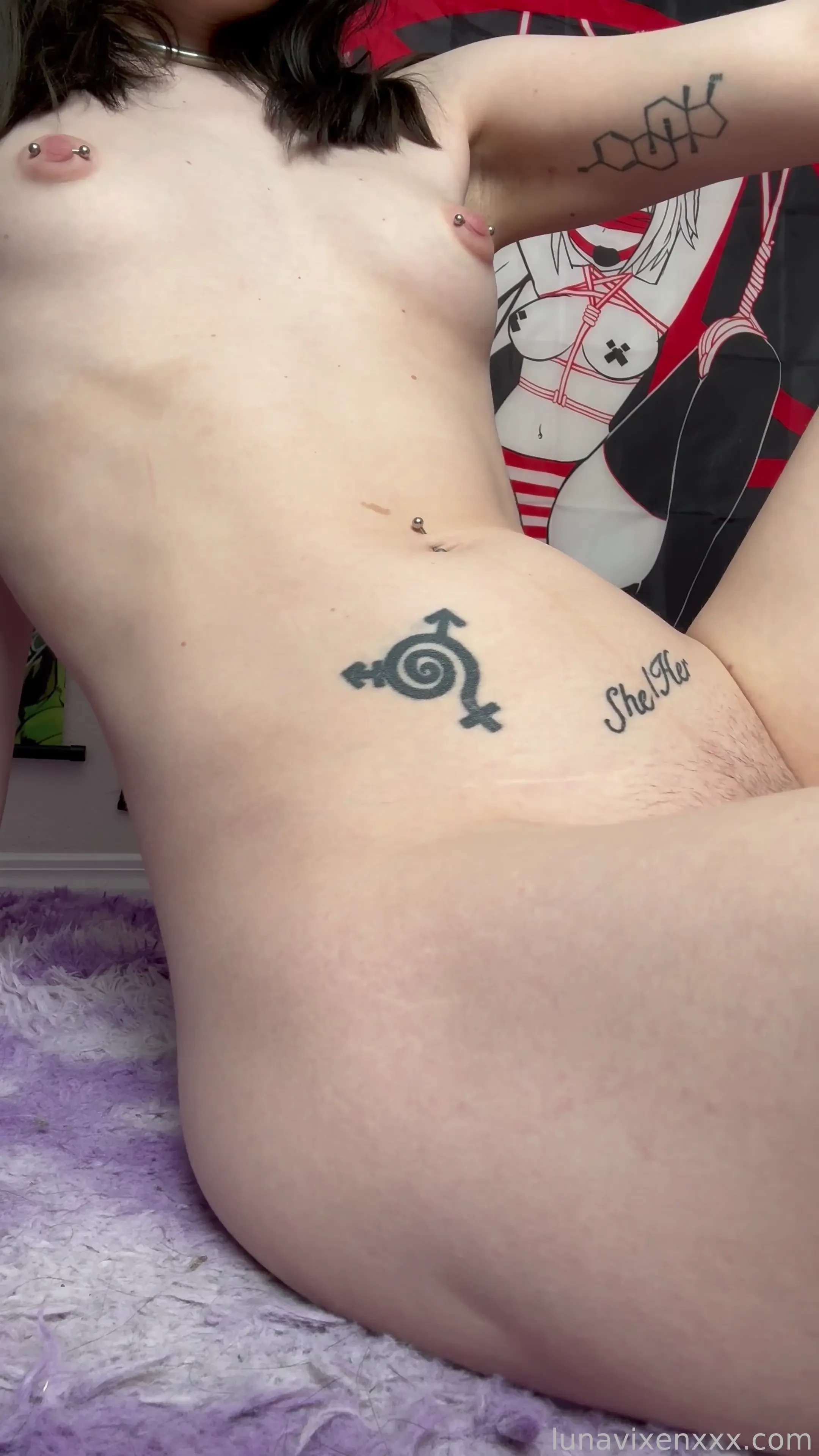 The prettiest girls have the stinkiest braps inhale them loser 