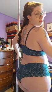 Should i get in my knees for prayers