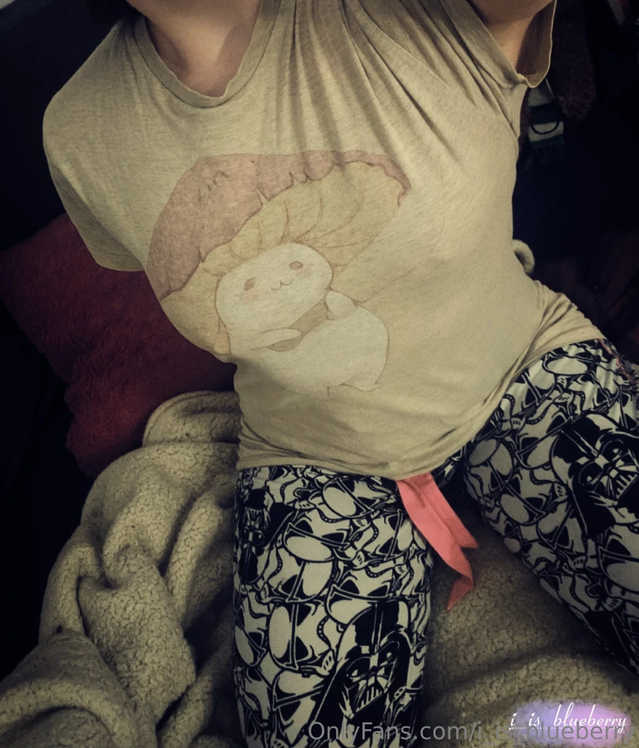 Too cold for nudes so here s my pyjamas instead 