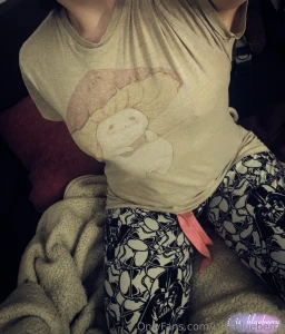 Too cold for nudes so here s my pyjamas instead