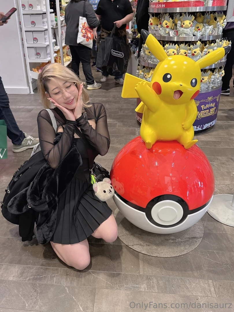 Had sooo much fun at nintendo new york i wonder can you guess my 