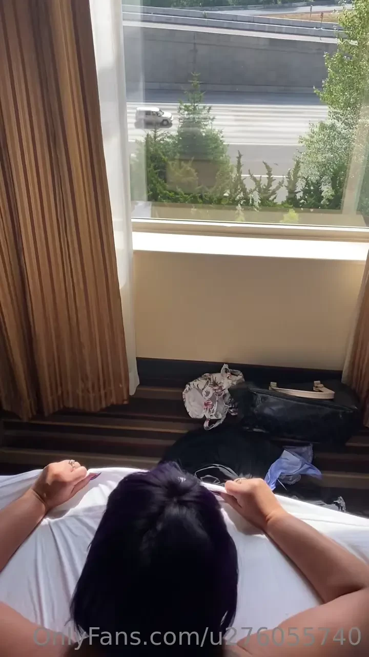 You kinky fucks can t seem to decide if u prefer seeing me play with part 1 