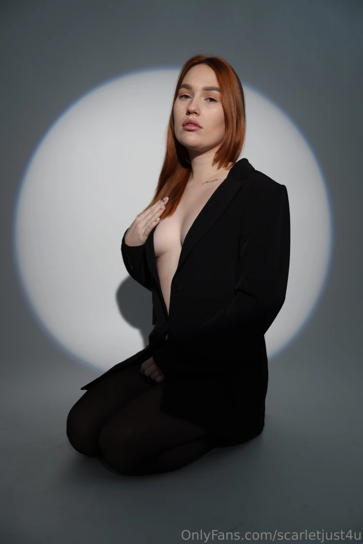 Black suit bare skin and all eyes on me send dms if you want to get 