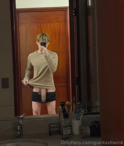 My legs are getting sexier and sexier swipe part 1