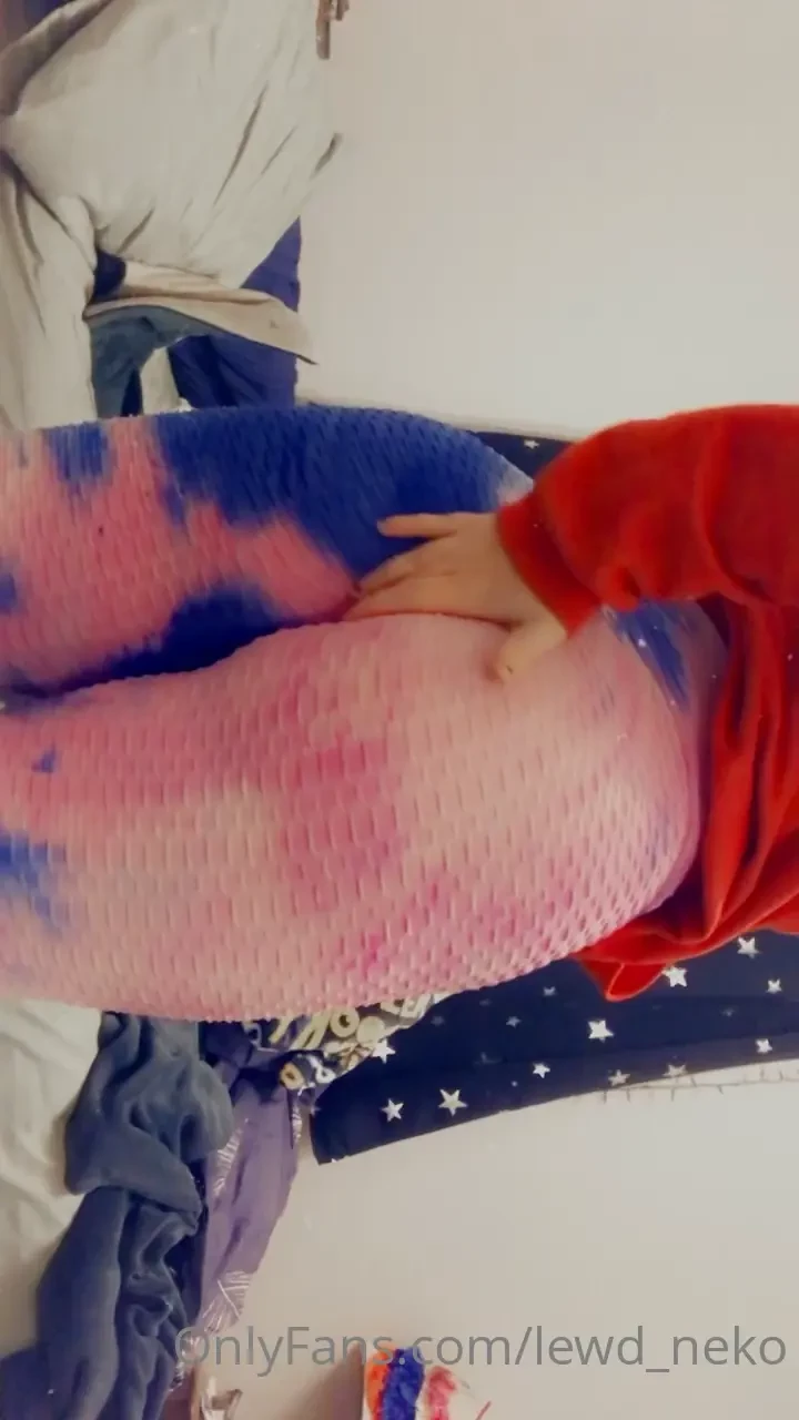 Just some sexy tie dye pants and light spanking new content coming 