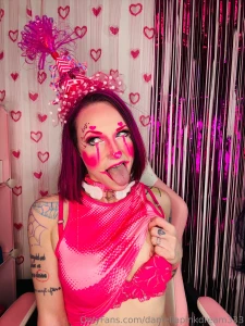 Can i be your valentine check out my amazon wishlist babe