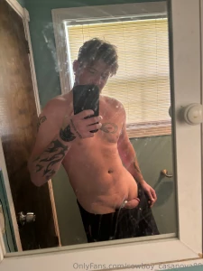 Guess it s a selfie kinda day been wearing my ring and edging all day part 1