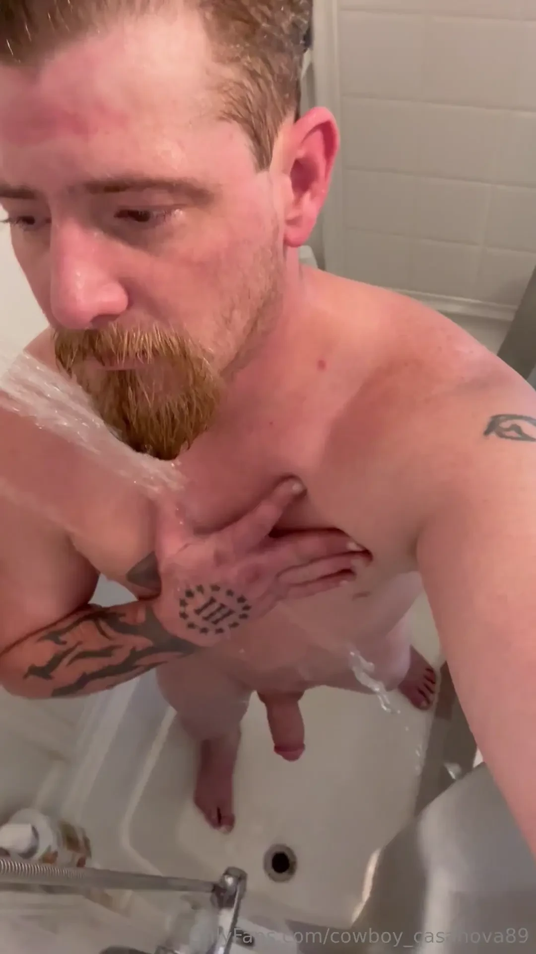 Who likes shower play part 1 