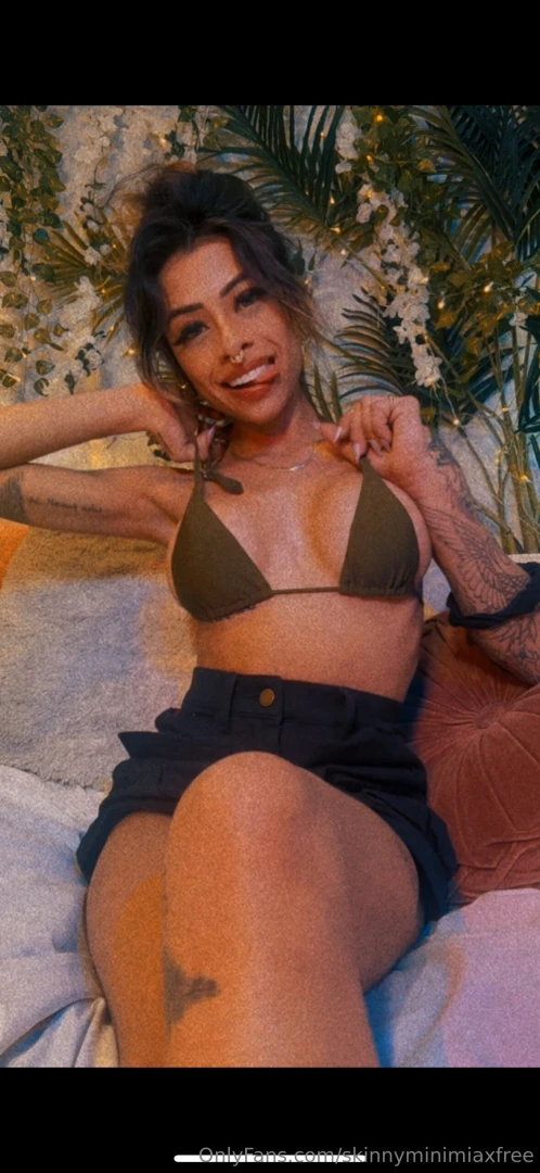 I wanna see how much fun we could have live babe who will be dom 