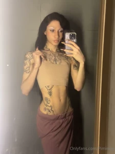 Obsessed with my waist scroll for sfw