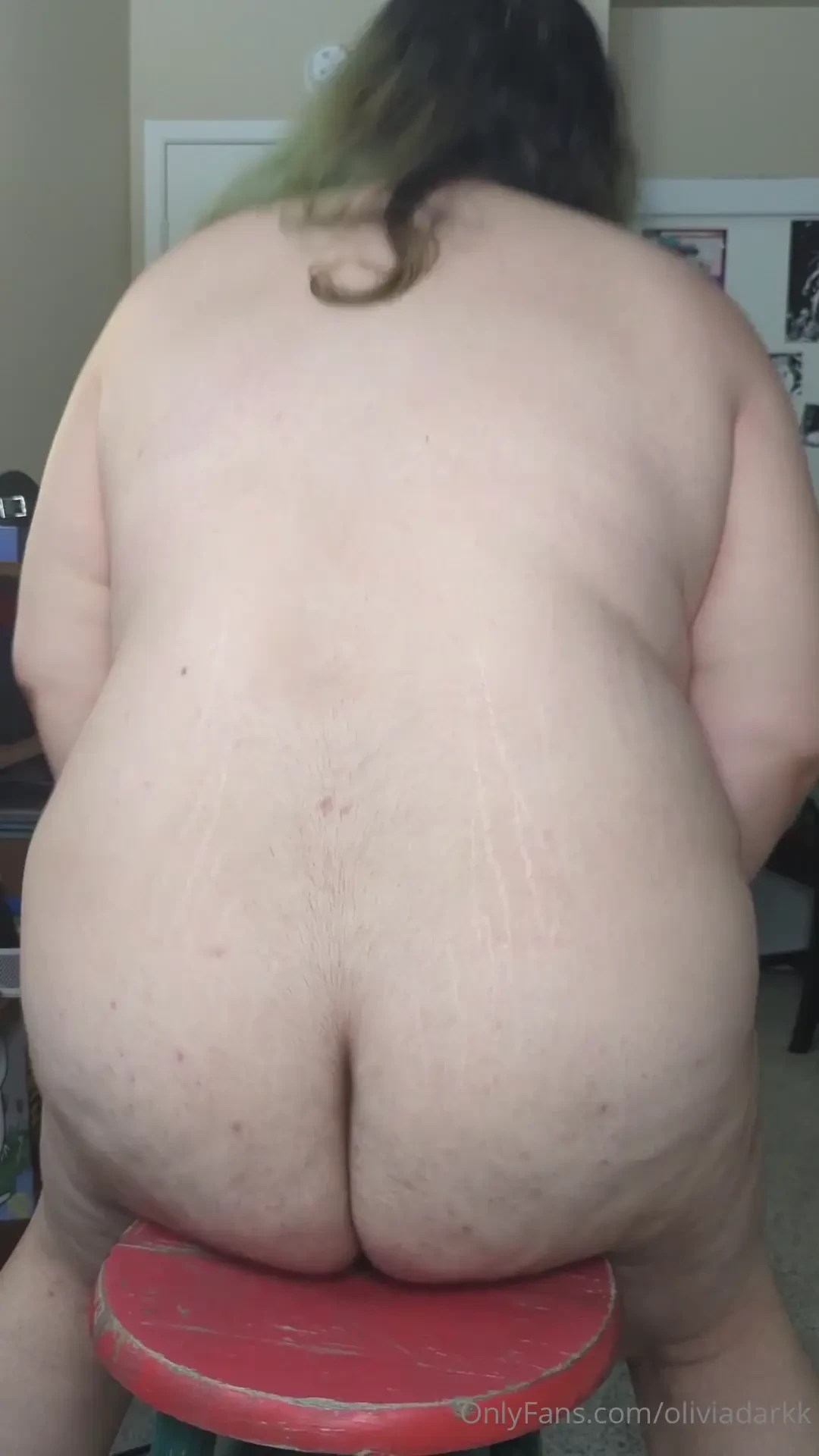 Bounced my ass and my pussy on this dildo until i exploded 