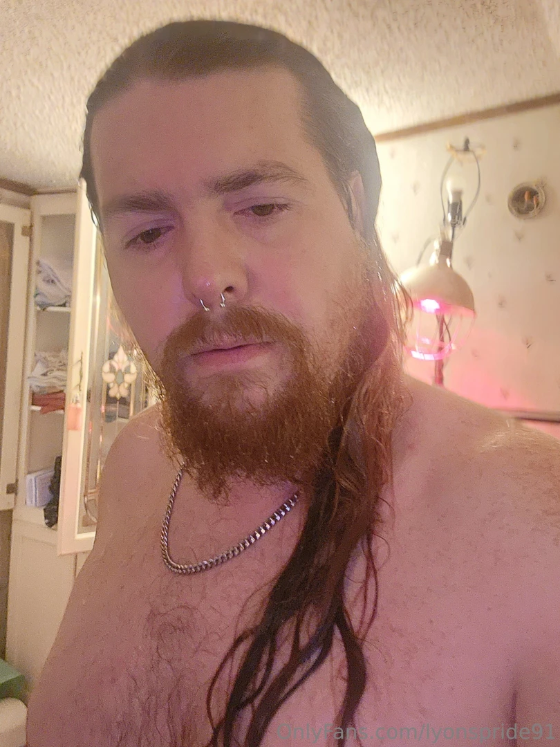 If you wanna see more send me a tip and i ll dm you the full photo 