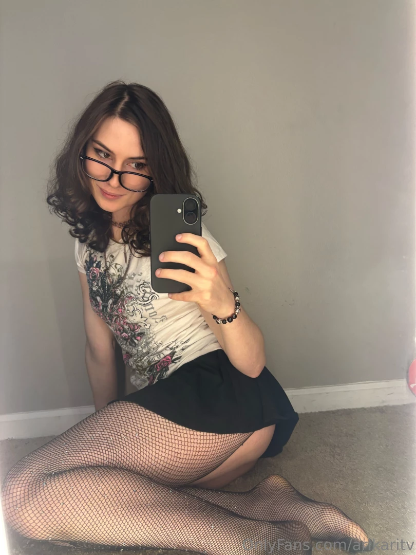 Tell me ur darkest fantasy part 1 