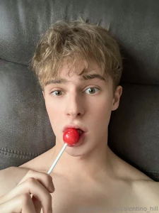 Lol recently got a question why i always take pics with food and tbh i