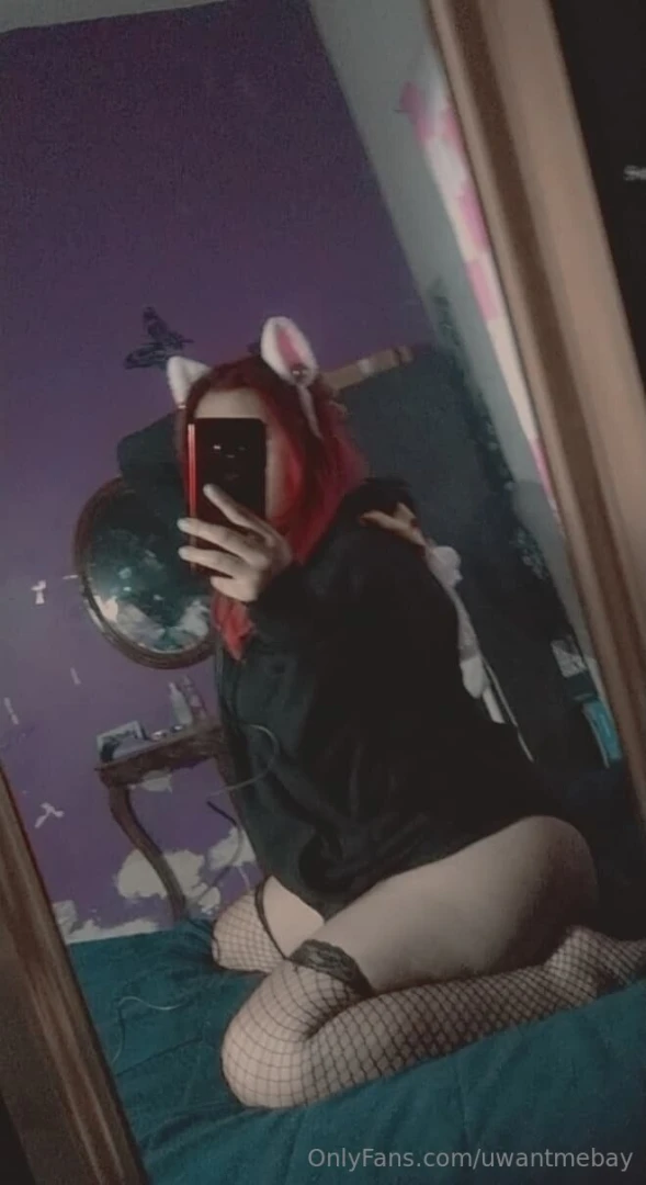 Hiiii daddy i have a question you prefer redhead or brown hair part 1 