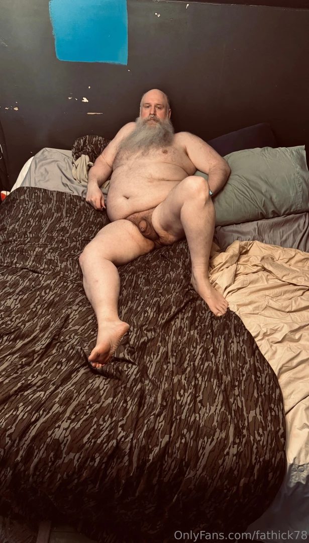 Just playing around with angles and wonder what i would look like 