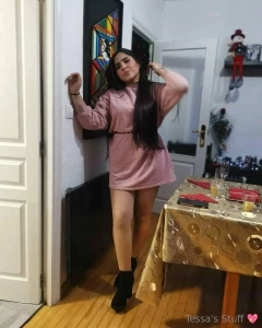 Kendalsmith nbsp who lives between spain and miami with curves that