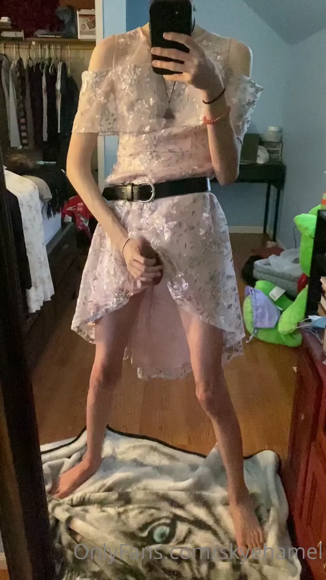 I love thrift shopping 