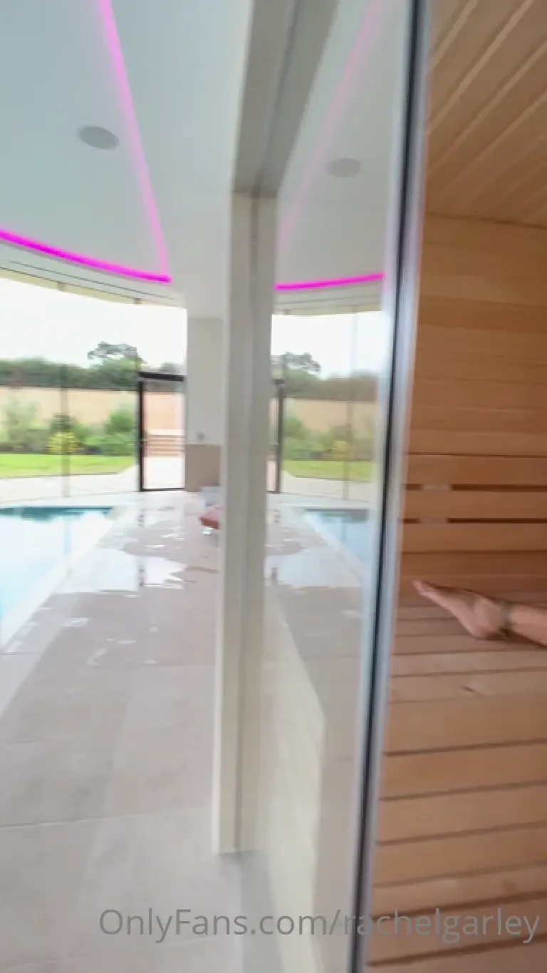 A little clip from my trip to manchester full shoot coming soon 