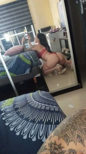 Hello baby i m online and available to play with you do you like my