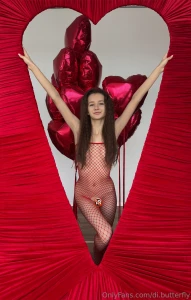 I like the red color do you like it part 5