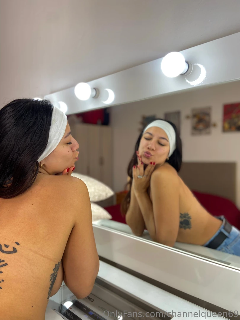 Just woke up wanna be the first to make me cum today 