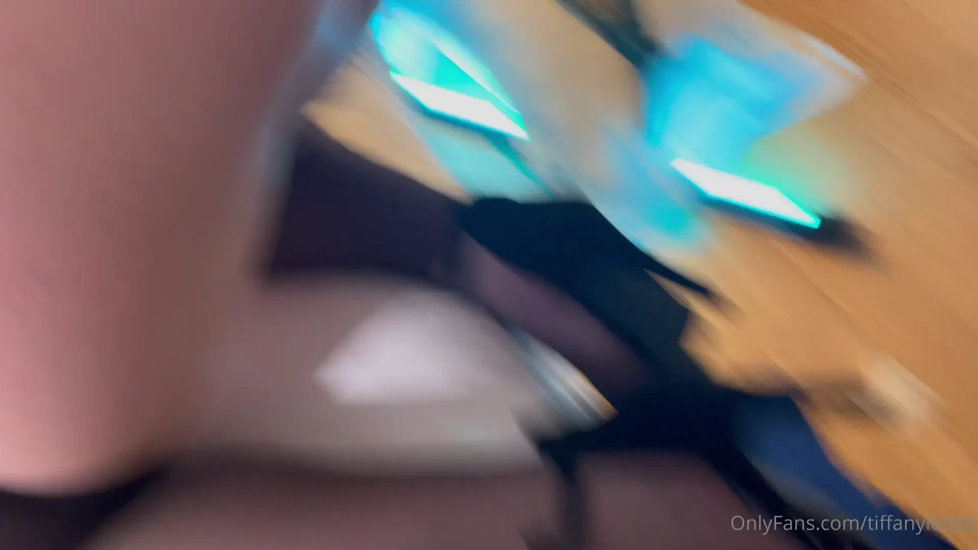 On se partage la grosse queue de ian scott avec carollinacherry 100 