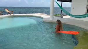 Je crois que j ai trouv un coin de paradis en plus on n arr te pas d y