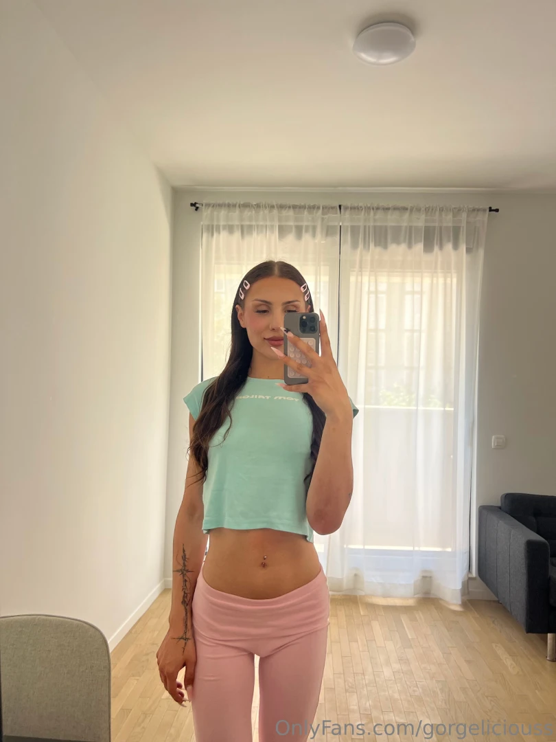 Just making sure the mirror knows who s in charge today 